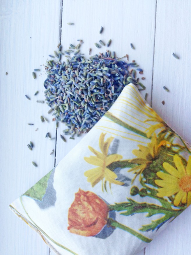 LAVENDER SCENTED PILLOWS